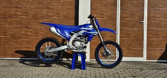 Yamaha YZF 450 2025 Nová - 3