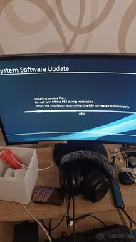 Ps4 1tb slim - 3