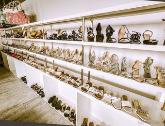 Zabehnutý e-shop s dámskou módou 55000 sledovatelov - 3