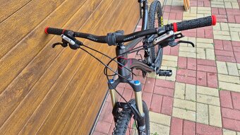 Celoodpružený horský bicykel značky  GHOST - 3