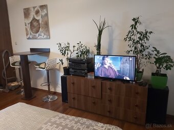 Garsonka,garzonka, Družba,Spartakovská ulica - 3