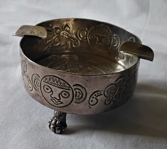 Stary strieborny popolnik, privesok - 3