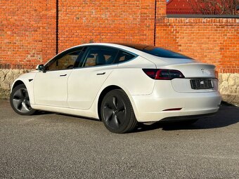 Tesla model 3 výkon 239 kW batéria 60kW - 3