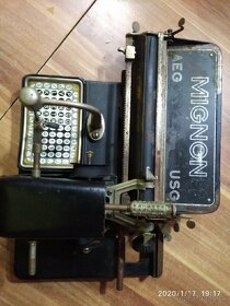 Predám starožitné písací stroj z roku 1903 - 3
