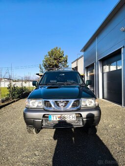 Nissan terrano - 3