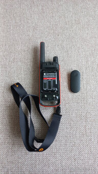 Predám vysielačky Motorola T82 - 3
