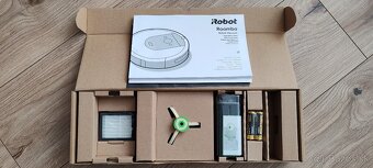 IROBOT Roomba I7 - 3