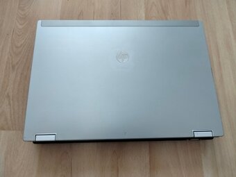 predám HP elitebook /8gb ram/ Intel core i3/ 256gb ssd disk - 3