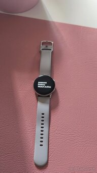 Samsung watch active model SM R500 - 3