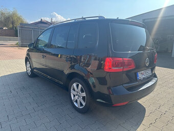 Touran 2,0TDI DSG - 3