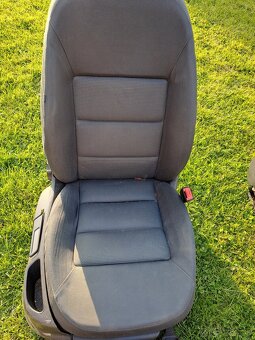 Sedadla octavia 2 - 3