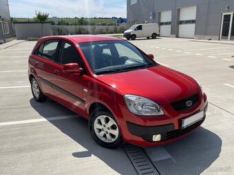 KIA Rio 1.4i 16V kúp. v SR / 1. majiteľ / Nová STK - 3
