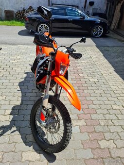 Ktm 690 - 3