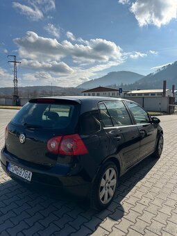 Predám vw golf 5 1.4 16v - 3