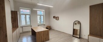 Ponúkame na prenájom kanceláriu v centre mesta. - 3