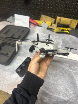Dron DJI mavic mini - 3