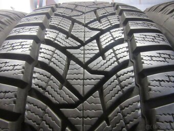 R16 zimná sada ŠKODA rozteč 5x112 215/60R16 DUNLOP WS5 - 3