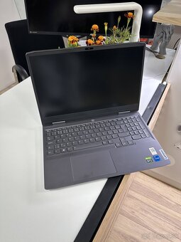 Lenovo LOQ 15IRH8 – výkonný herný - 3