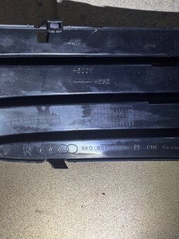 Audi A4 B8 8K0 807 682A - 3