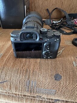 Sony A7 iii + komplet výbava - 3