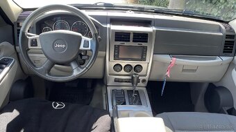 Jeep Cherokee KK 2,8 CRD - 3