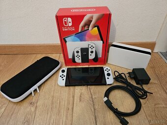 Nintendo Switch OLED White - 3