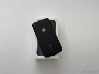 Apple iPhone Xr 64GB Black - 3