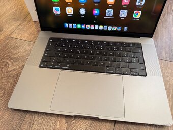 Macbook Pro 16 M2 pro 512 gb 15 cyklov - 3