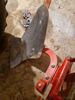 Otočný pluh za  malotraktor MT7-032 - 3