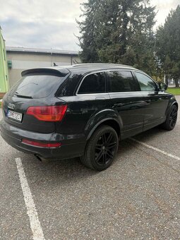 Predám Audi Q7 S-line - 3