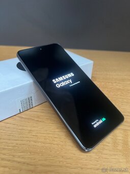 Predám SAMSUNG GALAXY S21 FE 5G 6GB/128GB, TOP stav - 3