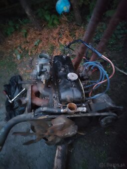 Mám na predaj motor aj prevodovku na aro 10 - 3