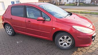 Peugeot 307 hatchback 1.4 bendzin - 3