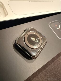 Apple Watch 5 44 mm - 3