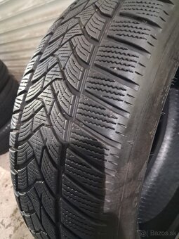 Dunlop zimné 235/55/R19 - 3