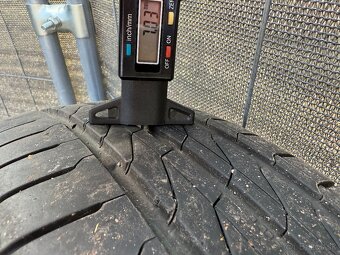 185/60 R15 Continental UltraContact - 3
