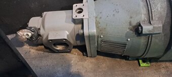 37 kw elektromotor s hydraulickou pumpou - 3