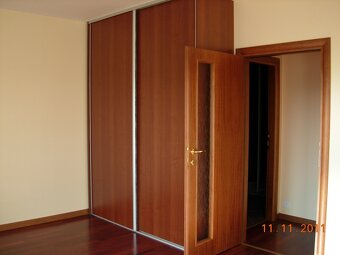 VENTÚRSKA, BA I, Staré mesto - prenájom kancelárií - 67m2 + - 3