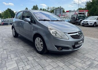 Opel Corsa 1.4i KLIMA benzín manuál 66 kw - 3