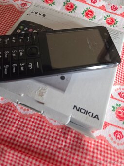 Nokia 230 volná čierna v dobrom stave ide na 1 sim kartu nie - 3