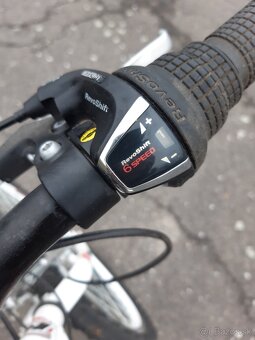 Predám dievčenský bicykel veľkosť kolies 24 - 3