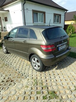Mercedes B 220cdi - 3