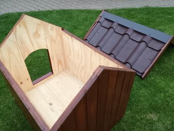 Stredne veľká búda - ZATEPLENÁ - 3