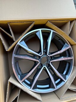 5x112 r19 Originál Disky BMW X1 - 3