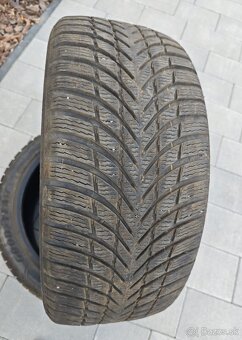 1 ks Nokian 255/40, R21 zimná pneu - 3