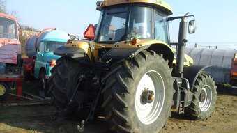 Traktor Challenger 635 B Techstar Vario,215HP - 3