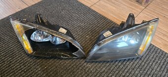 Predne svetla ford focus mk2 - 3