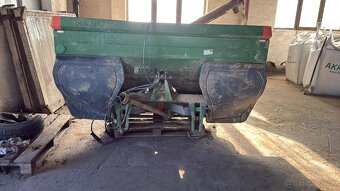 Rozmetadlo AMAZONE - 3