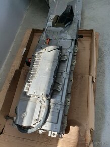 Predám hybridnu bateriu Lexus LS600h - 3