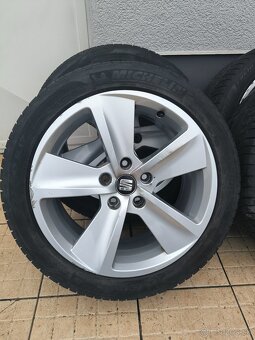 Elektróny Seat 225/45 R17 5x112 - 3